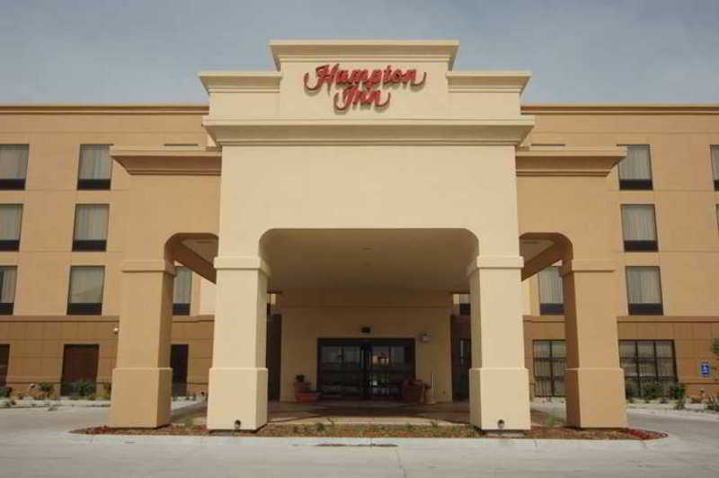 Hampton Inn Hays-North Of I-70 Exterior photo